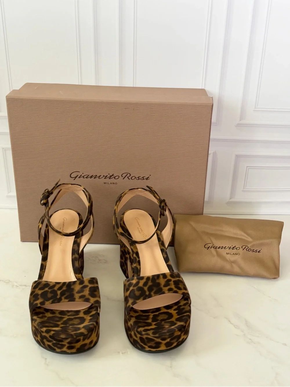 Gianvito Rossi Alma Leopard Print Platform Sandals Ankle Strap Block Heel EU 38
